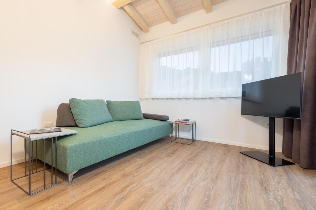 Minerva Guesthouse Тренто Екстериор снимка