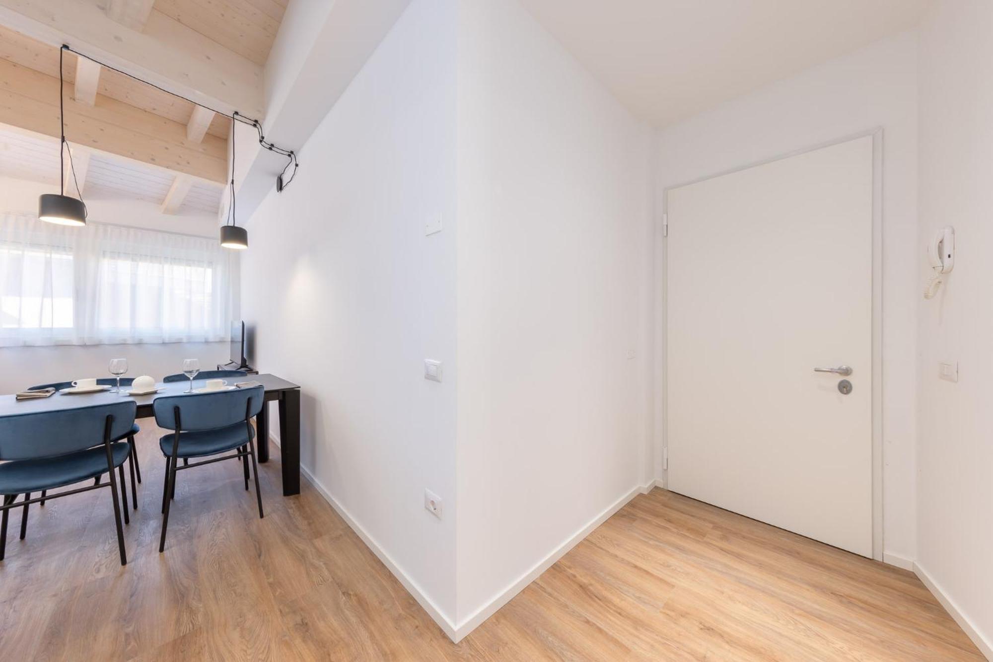 Minerva Guesthouse Тренто Екстериор снимка